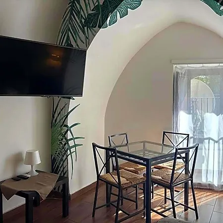 Duomo Bed and Breakfast 4*